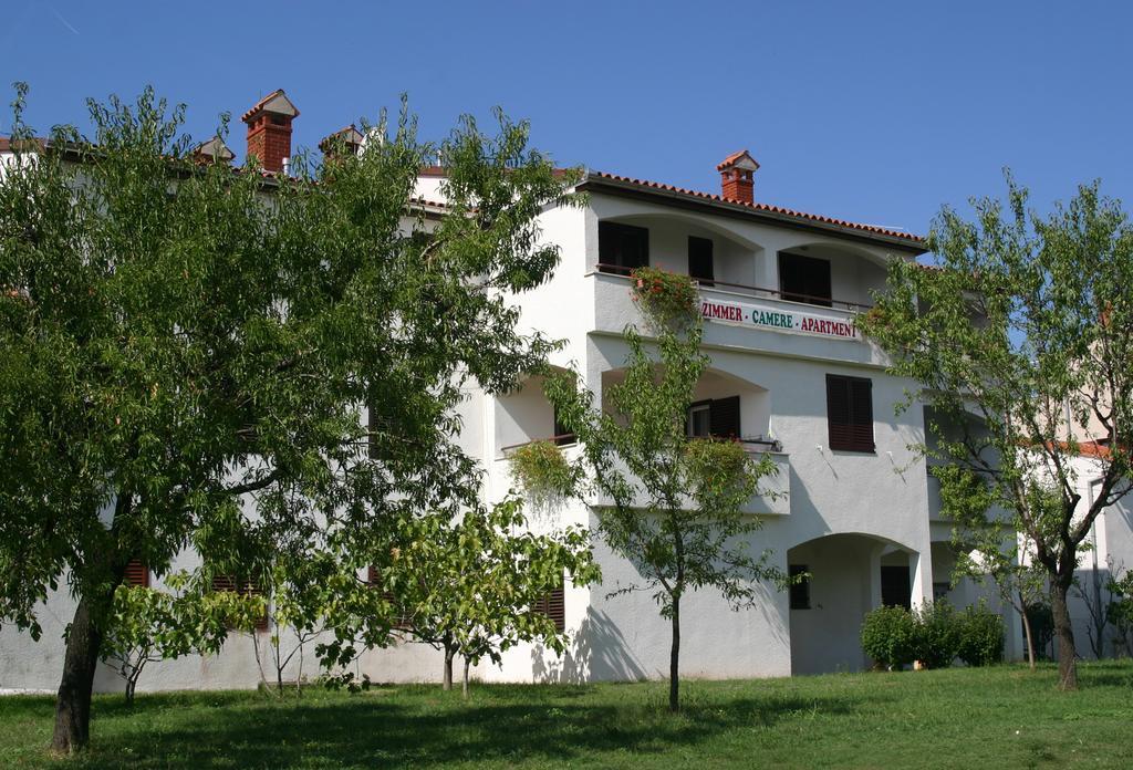 Bed And Breakfast Ritosa Poreč Extérieur photo
