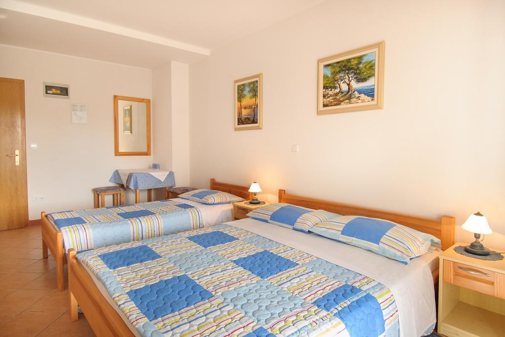 Bed And Breakfast Ritosa Poreč Extérieur photo